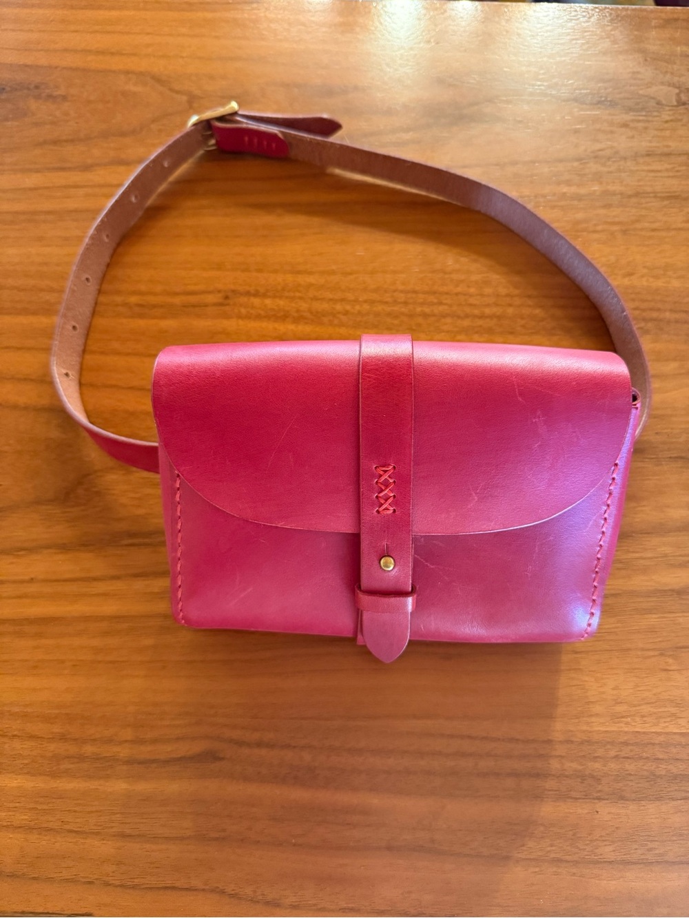 Red leather belt bag - Ren Faire style!